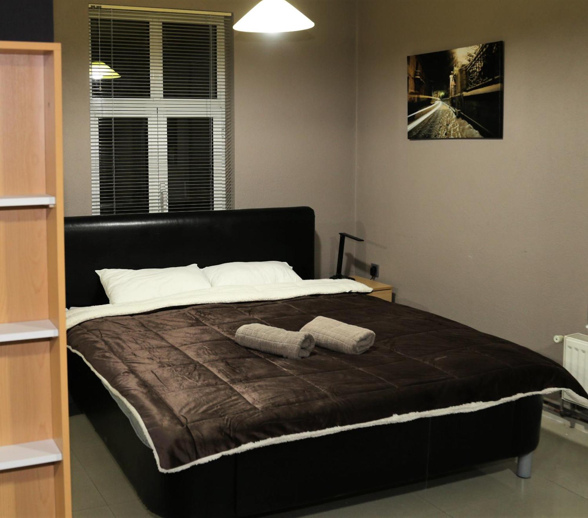 Hotel Ambasador Bitola Bagian luar foto